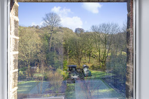 Photo 17- click for photo gallery